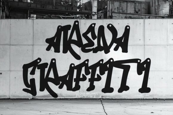 Arena Graffiti: A Bold Display Font for Impactful Web Headlines